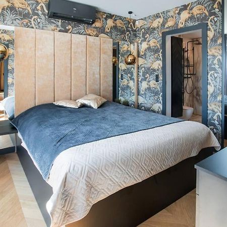 Luksusowy Penthouse Z Jacuzzi I Widokiem Na Morze Apartment Gdynia Ngoại thất bức ảnh